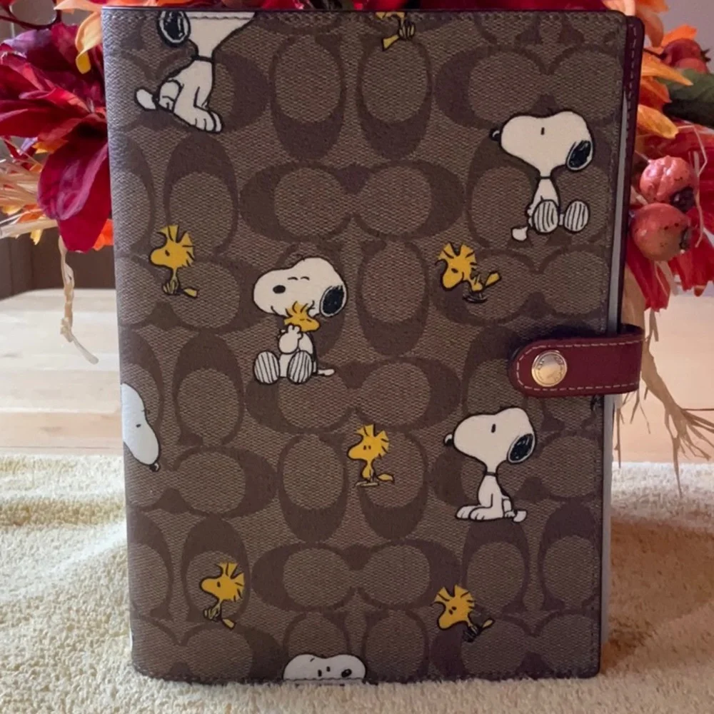 🐶 COACH X PEANUTS NOTEBOOK 🐶 NWT 🐶